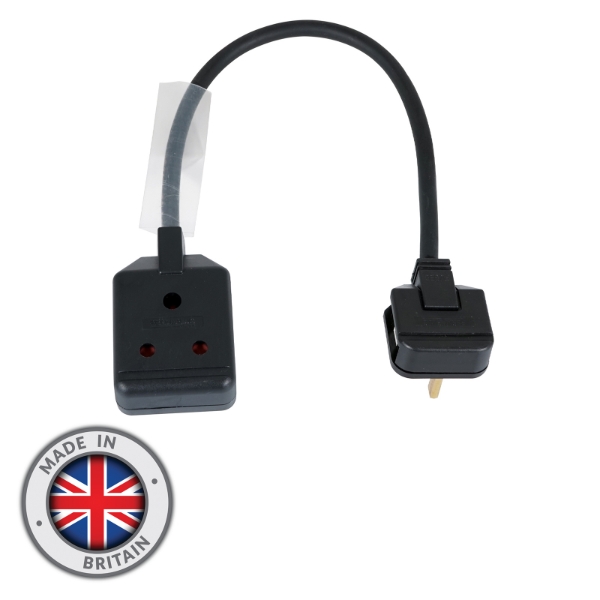 0.35m 1.5mm 13A Male – 15A Female Adaptor Cable